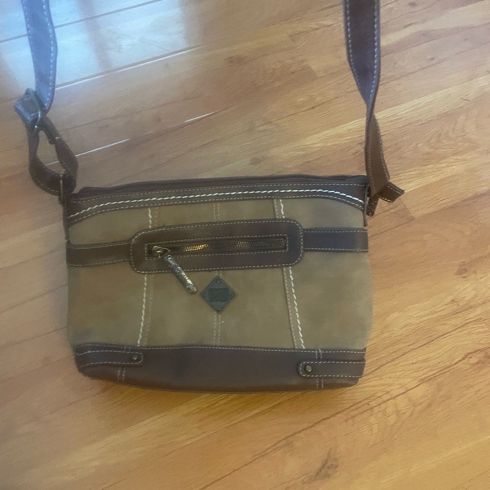Crossbody bag
